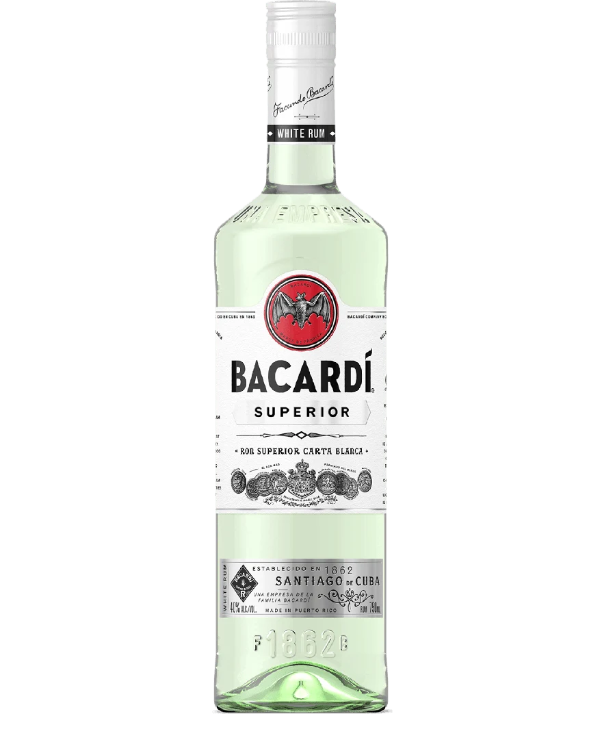 BACARDÍ Superior 酒瓶